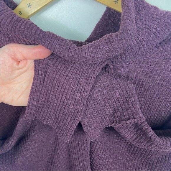 Free People Open Back Purple Turtleneck Cowl Sweater Oversized Size Small Boho S - Picture 8 of 16